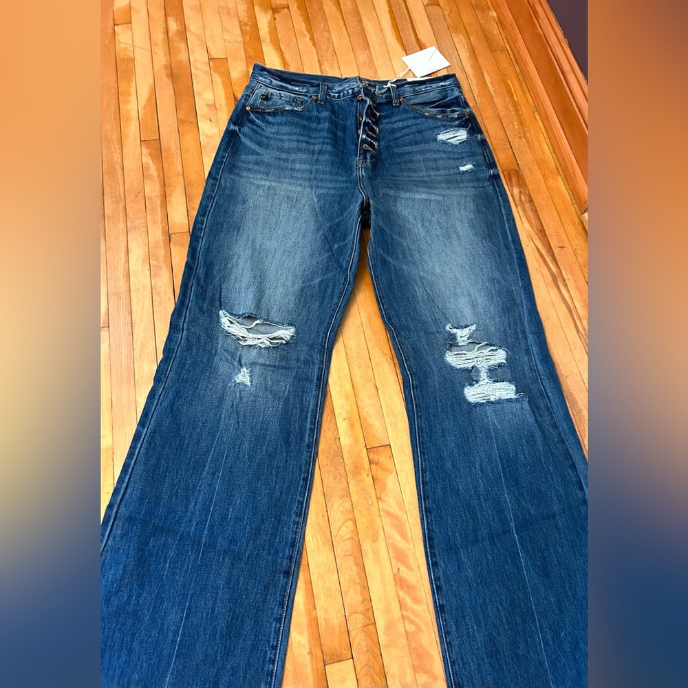 Freaking Amazing pair of KanCan jeans! Size 13 or 30.